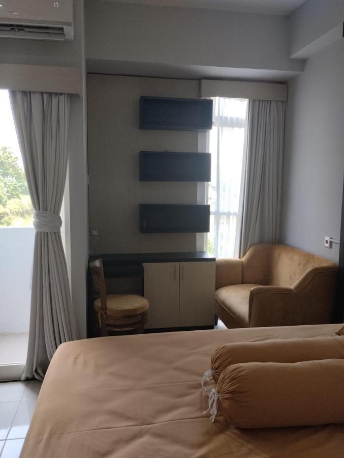 Amartha View Apartement Tambakaji Esterno foto